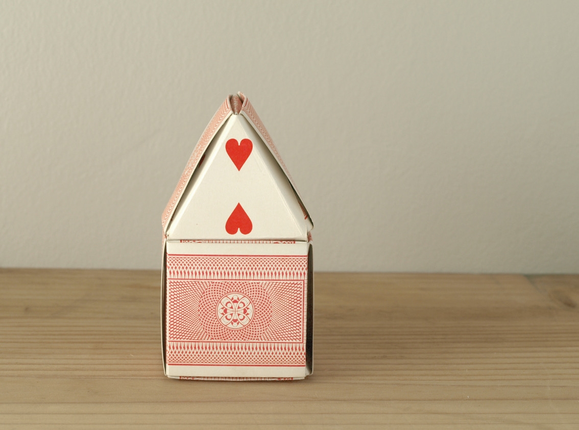make a house of cards